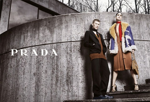 Каталог мужских сумок Prada